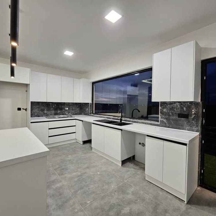 ویلا مدرن زیباکنار