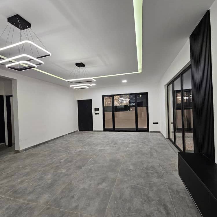 ویلا مدرن زیباکنار