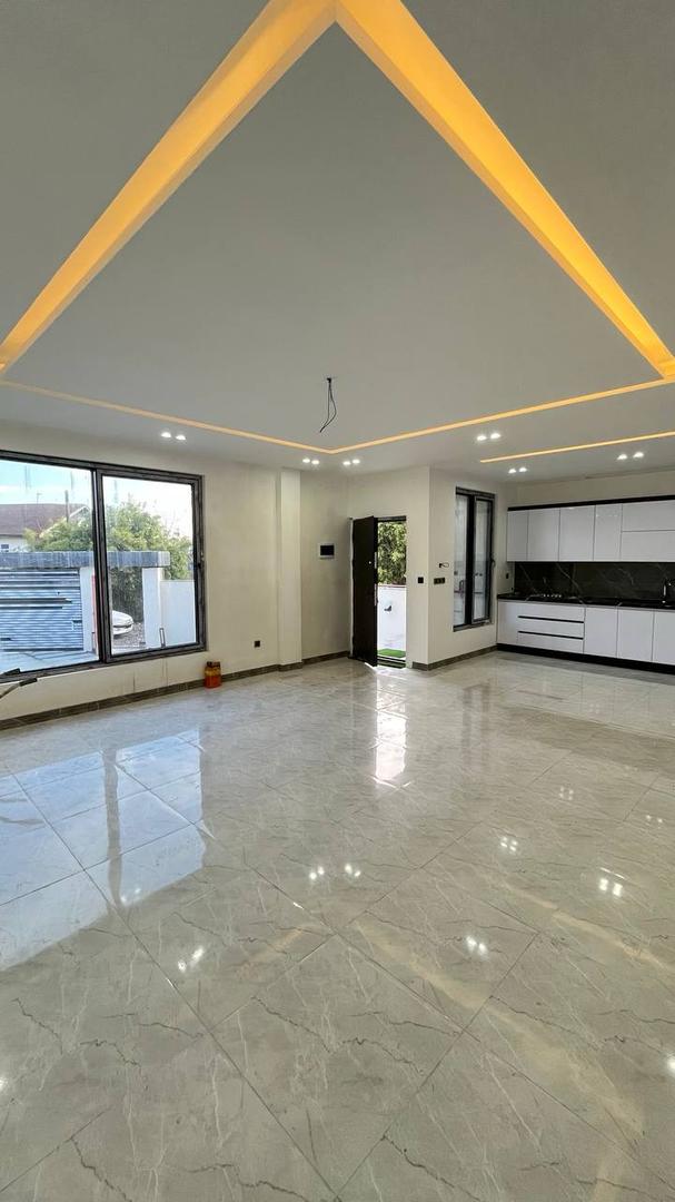 ویلامدرن زیباکنار