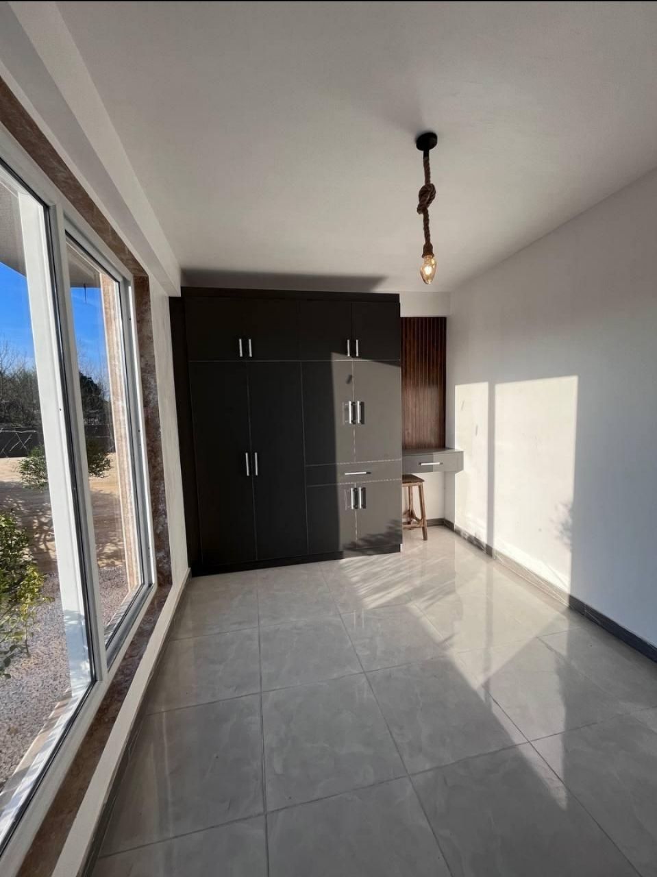 ویلا مدرن خشکبیجار 