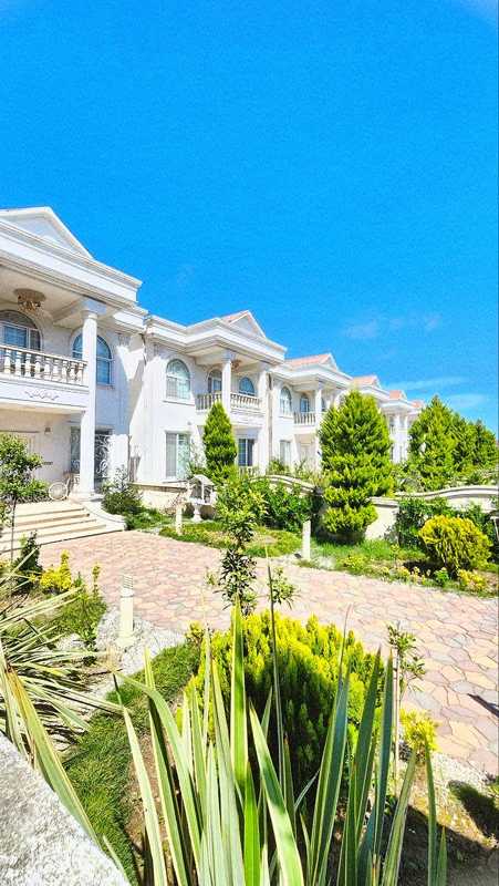 ویلا دوبلکس شهرکی برند دو قدمی دریا سندتکبرگ در زیباکنار