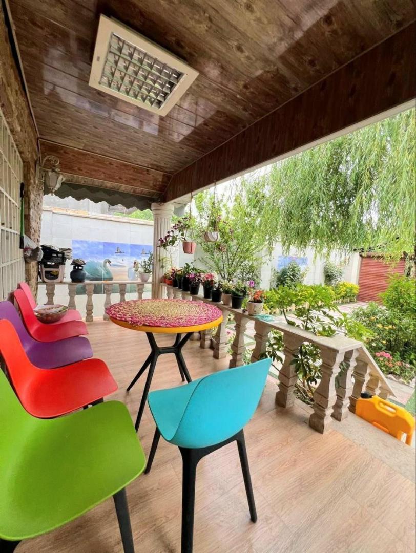 ویلاباغ ساحلی زیباکنار