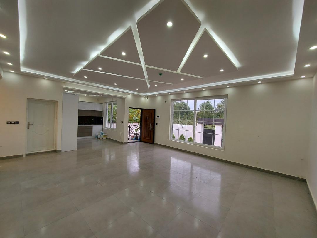 ویلامدرن سنددار زیباکنار