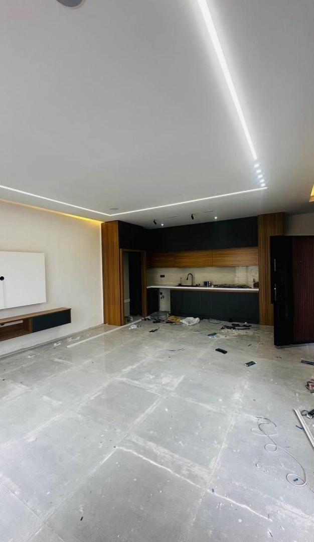 ویلامدرن استخردار