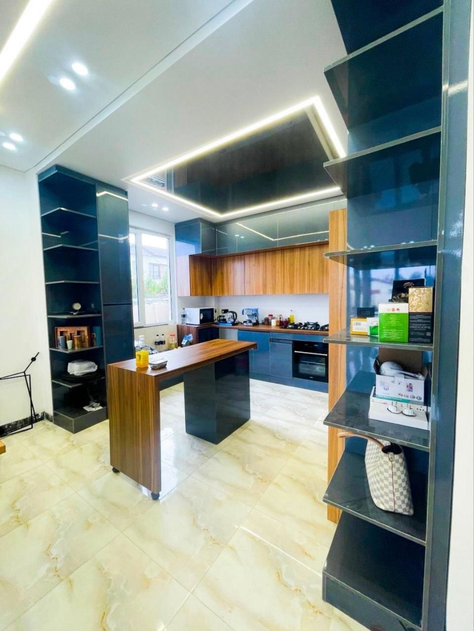 شهرکی استخردار با سند