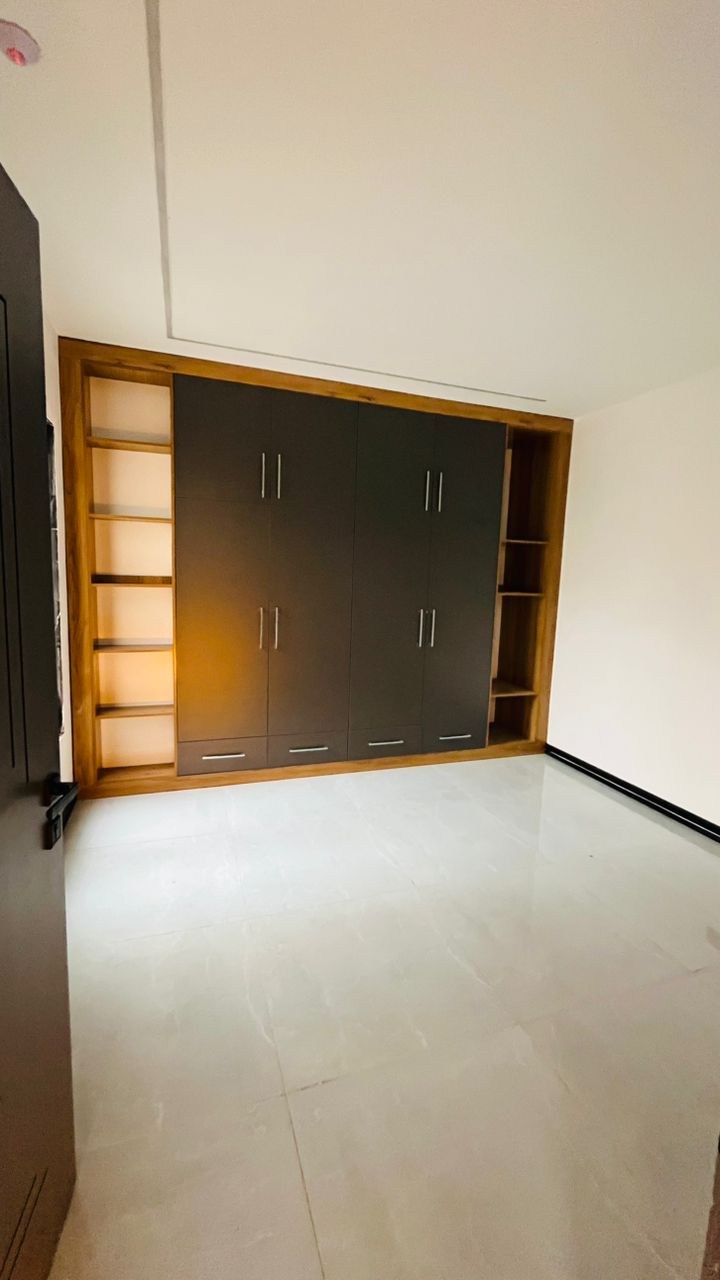 ویلامدرن سنددار