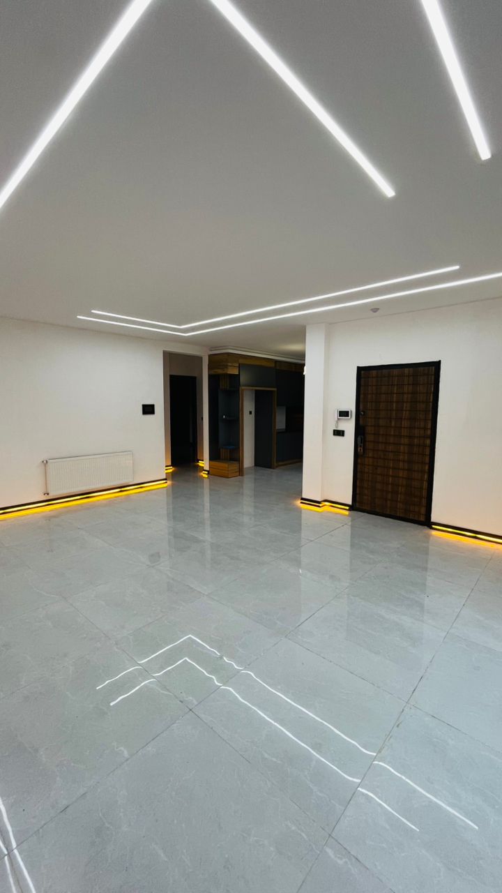 ویلامدرن سنددار