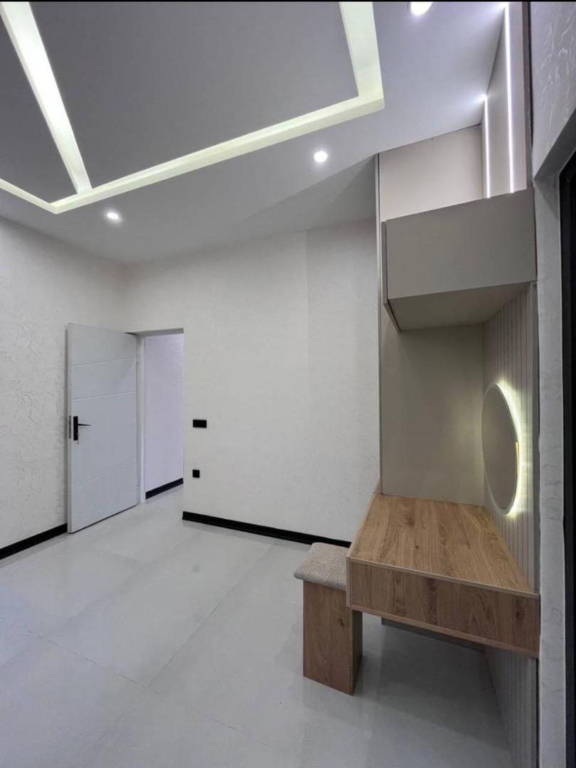 ویلامدرن لوکس خشکبیجار