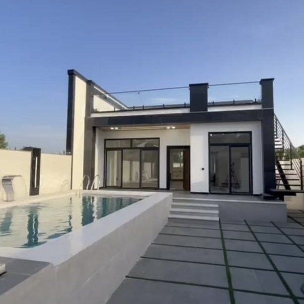 ویلااستخردارلاکچری