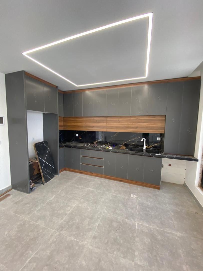 ویلامدرن سنددار 