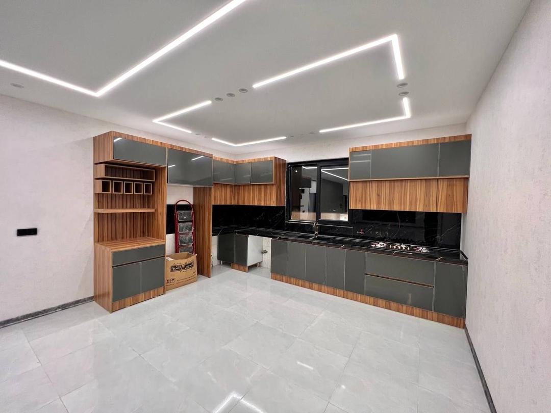 ویلامدرن زیباکنار