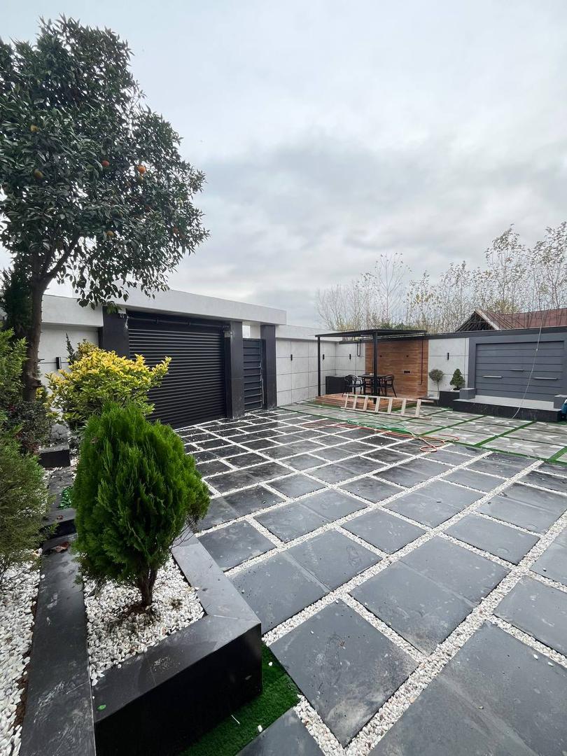 ویلالوکس زیباکنار