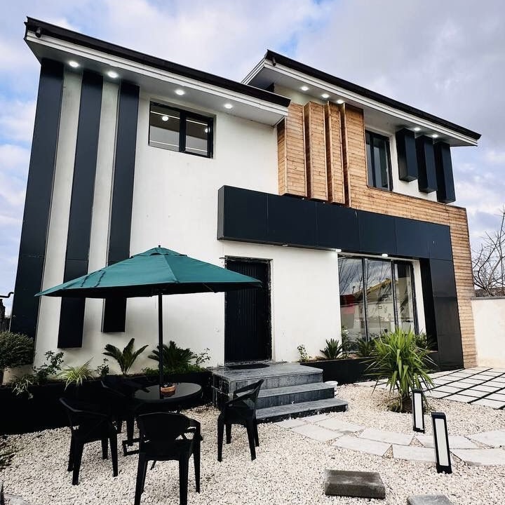 ویلالوکس خشکبیجار