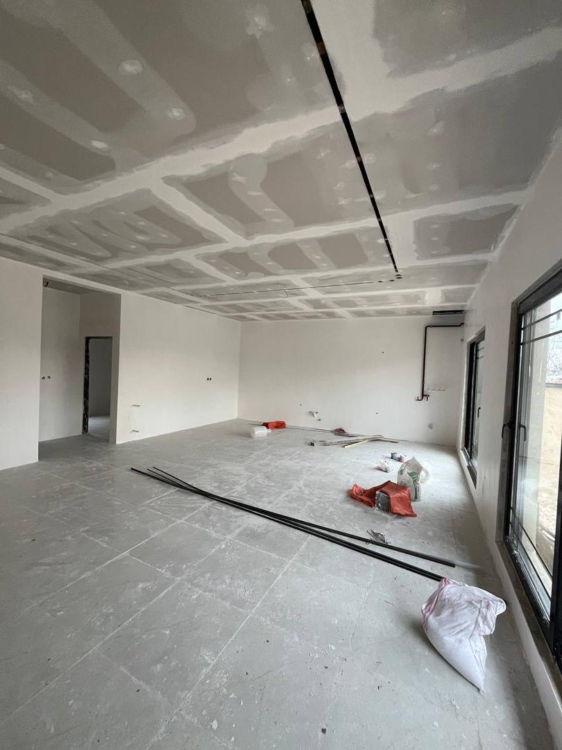 ویلامدرن زیباکنار